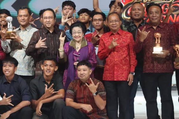 bulan-bung-karno-bukti-kekuatan-pdi-perjuangan-selalu-bersumber-dari-rakyat-dan-kembali-untuk-kepentingan-rakyat