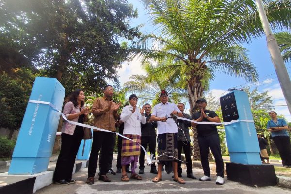 bupati-gus-par-resmikan-parkir-digital-di-rsud-karangasem-pelayanan-publik-makin-modern