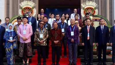 gubernur-koster-bacakan-pesan-megawati-pada-the-3rd-world-civilizations-harmony-forum-serukan-peradaban-dunia-yang-berkeadilan
