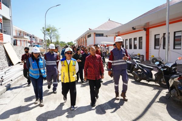 gubernur-koster-tinjau-progress-pembangunan-sekolah-rakyat-terintegrasi-3-provinsi-bali-di-karangasem