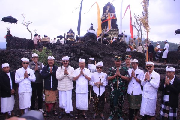 gubernur-wayan-koster-batur-sumber-peradaban-dan-kesucian-bali