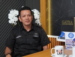 Dari Daun Ketela ke Ruang Keadilan, Jalan Panjang Gus Adi Menjemput Mimpi