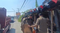 Satpol PP Badung Tertibkan Tiga Bangunan Liar, Kumuh dan Menggunakan Fasilitas Umum
