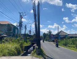 Tiang Provider Semrawut di Karangasem, Warga Minta Pemerintah Jangan Saling Lempar Kewenangan