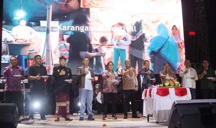 transaksi-umkm-tembus-rp1445-miliar-wagub-giri-prasta-tutup-karangasem-festival-2026