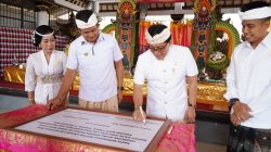 Wagub Giri Prasta Doakan Karya Mamungkah Ngenteg Linggih di Pura Desa lan Pura Puseh Desa Adat Delodbrawah Labda Karya