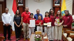 bina-vokalia-bali-juara-i-di-tokyo-gubernur-koster-bukti-kemampuan-seni-generasi-muda-bali-di-kancah-internasional