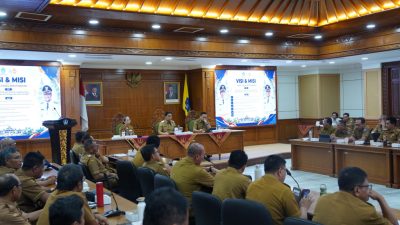 buka-rakor-pembangunan-desa-bupati-adi-arnawa-dorong-masyarakat-desa-jadi-pelaku-utama-pertumbuhan-pariwisata
