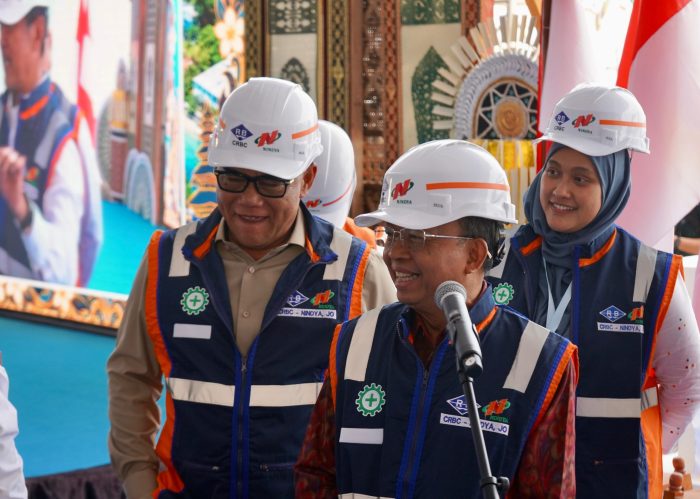 gubernur-bali-wayan-koster-mendampingi-menteri-kelautan-dan-perikanan-ri-groundbreaking-ceremony-pengembangan-pelabuhan-perikanan-nusantara-ppn-pengambengan