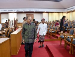 Gubernur Koster Apresiasi Jawaban Fraksi DPRD, Siap Kolaborasi Sempurnakan Perubahan APBD 2026