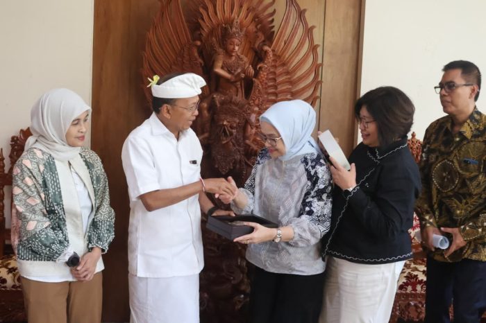 gubernur-koster-dukung-bali-bidding-tuan-rumah-wcd-2031-berdampak-pada-pariwisata-ekonomi-dan-perkuat-jejaring-kesehatan-internasional