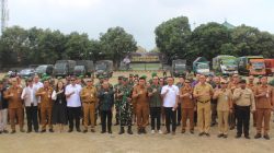 gubernur-koster-lepas-sembilan-truk-bantuan-logistik-untuk-korban-bencana-ntt