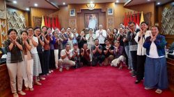 jelang-kriyanusa-2026-ny-putri-koster-dorong-ikm-bali-kreatif-tanpa-menjiplak-karya-orang-lain