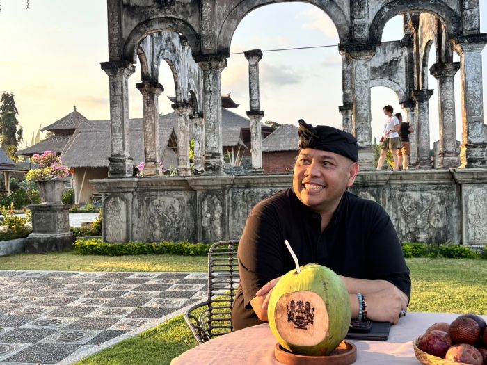 Pengelola Taman Soekasada Ujung, Anak Agung Made Dewandra Djelantik,