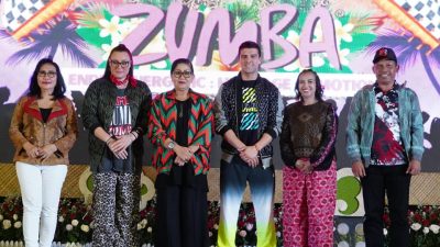 putri-koster-dorong-endek-bali-semakin-dikenal-melalui-berbagai-aktivitas-kreatif