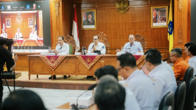 wabup-bagus-alit-sucipta-pimpin-rakor-penanggulangan-kemiskinan-badung