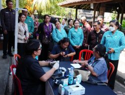 Aksi Sosial TP PKK Provinsi Bali “Bergerak dan Berbagi” Sasar Tiga Lokasi di Kabupaten Karangasem