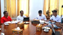 genjot-infrastruktur-pariwisata-bupati-satria-dorong-percepatan-proyek-lampu-jalan-dan-preservasi-jalan-nusa-penida