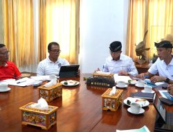 Genjot Infrastruktur Pariwisata, Bupati Satria Dorong Percepatan Proyek Lampu Jalan dan Preservasi Jalan Nusa Penida