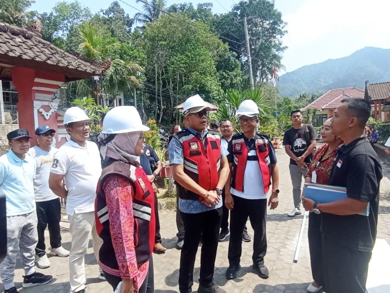 kawal-revitalisasi-sekolah-kajari-karangasem-tekankan-kualitas-dan-akuntabilitas-anggaran