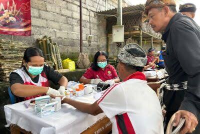 rahina-tumpek-krulut-pemkab-bangli-hadirkan-pengobatan-gratis-di-empat-kecamatan-wujudkan-pelayanan-kesehatan-berlandaskan-kasih-sayang
