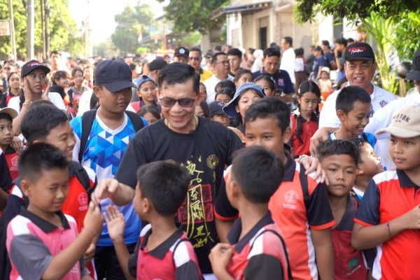 resmikan-gebyar-mahottama-bupati-satria-fondasi-kuat-generasi-emas-klungkung-lewat-wajib-belajar-prasekolah