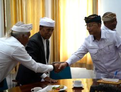 Terima Audiensi Panitia Pura Ulun Danu Batur, Bupati Satria Dukung Penuh Pelaksanaan Karya Tawur Agung Manca Wali Krama