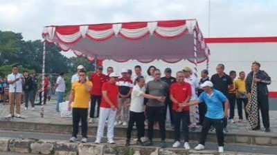 wabup-bangli-lepas-jalan-santai-awali-rangkaian-peringatan-hut-ke-81-kemerdekaan-ri